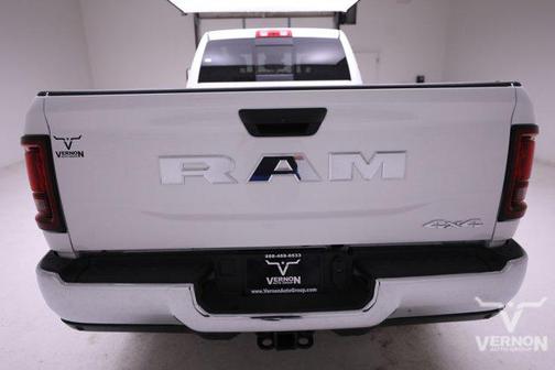 2026 RAM 3500 Tradesman Crew Cab 4x4 8' Box