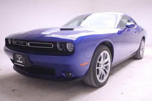 2022 Dodge Challenger SXT