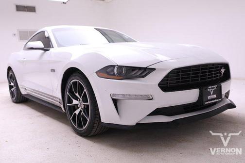 2022 Ford Mustang EcoBoost Premium
