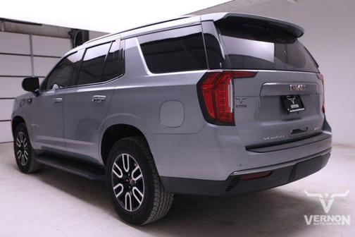 2024 GMC Yukon 4WD AT4