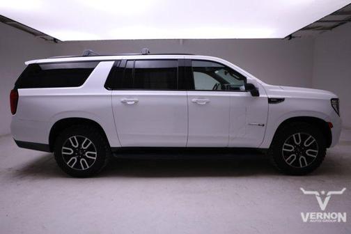 2021 GMC Yukon XL 4WD AT4