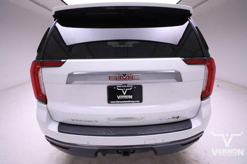 2021 GMC Yukon XL 4WD AT4