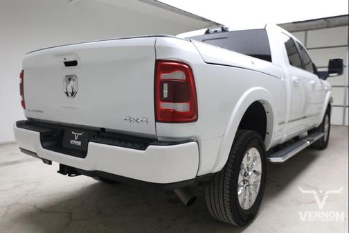Bright White Clearcoat 2024 RAM 2500 Limited Crew Cab 4x4 6'4' Box