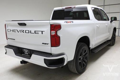 Summit White 2026 Chevrolet Silverado 1500 RST