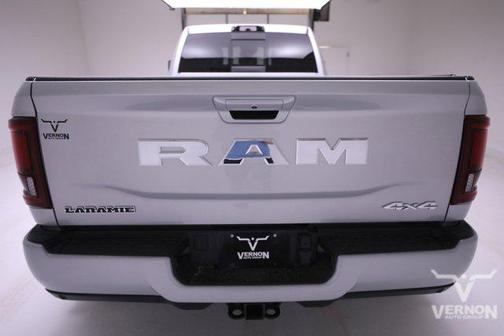 2026 RAM 3500 Laramie Crew Cab 4x4 8' Box