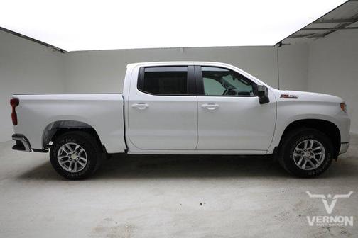 Summit White 2026 Chevrolet Silverado 1500 LT
