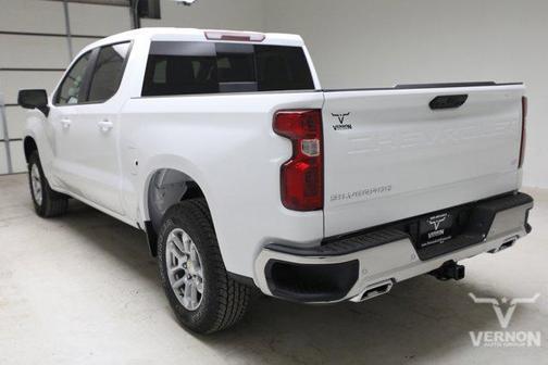 Summit White 2026 Chevrolet Silverado 1500 LT