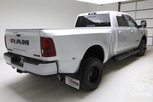 Silver Zynith 2026 RAM 3500 Laramie Crew Cab 4x4 8' Box