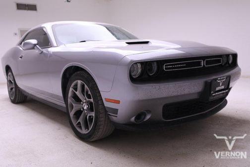 2017 Dodge Challenger SXT