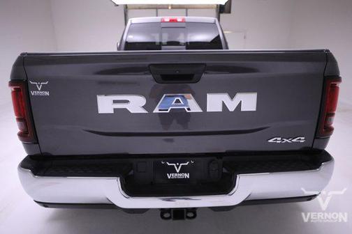 2026 RAM 3500 Tradesman Crew Cab 4x4 8' Box