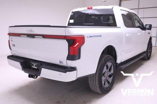 2025 Ford F-150 Lightning LARIAT