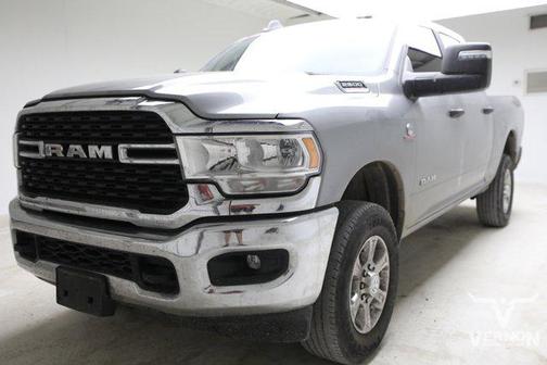 Billet Silver Metallic Clearcoat 2024 RAM 2500 Big Horn Crew Cab 4x4 6'4' Box