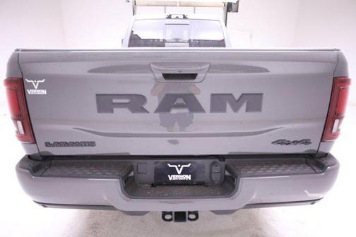 2026 RAM 2500 Laramie Crew Cab 4x4 8' Box