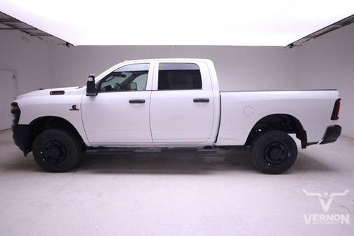 2025 RAM 2500 Tradesman Crew Cab 4x4 6'4' Box