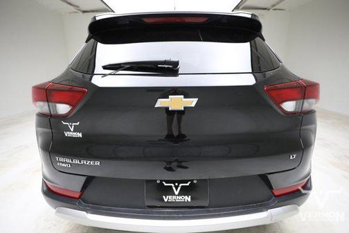 Mosaic Black Metallic 2023 Chevrolet Trailblazer LT