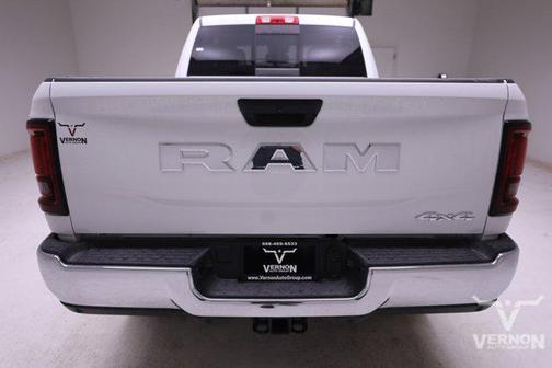 2025 RAM 2500 Tradesman Crew Cab 4x4 6'4' Box