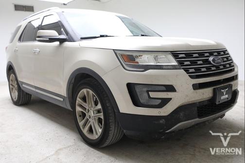 White Gold Metallic 2017 Ford Explorer Limited