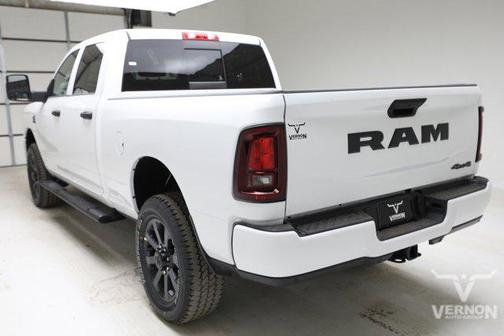 Bright White Clearcoat 2026 RAM 2500 Black Express Crew Cab 4x4 6'4' Box