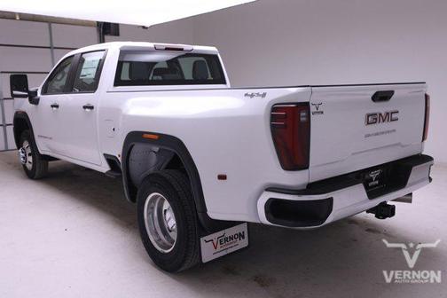 2026 GMC Sierra 3500 Base