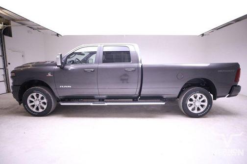2025 RAM 2500 Laramie Crew Cab 4x4 8' Box