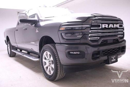 2025 RAM 2500 Laramie Crew Cab 4x4 8' Box