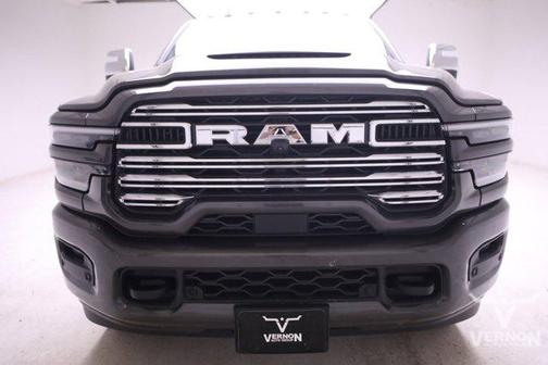 2025 RAM 2500 Laramie Crew Cab 4x4 8' Box