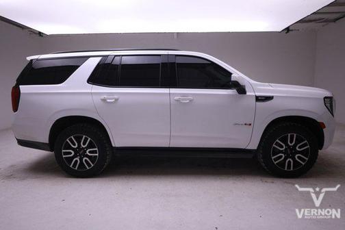 2024 GMC Yukon 4WD AT4