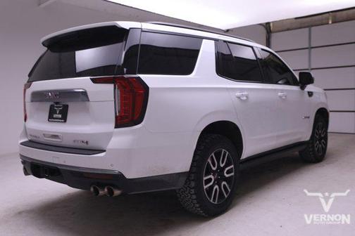 2024 GMC Yukon 4WD AT4