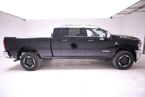 2025 RAM 2500 Laramie Crew Cab 4x4 6'4' Box