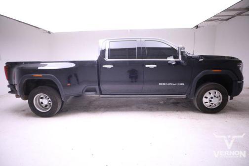 2024 GMC Sierra 3500 Denali