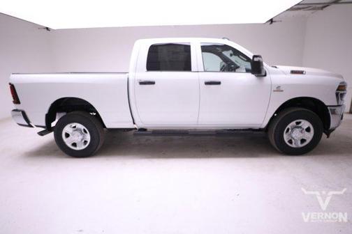 2025 RAM 2500 Tradesman Crew Cab 4x4 6'4' Box