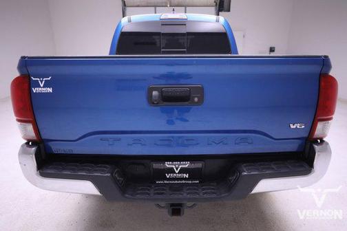 2017 Toyota Tacoma Base