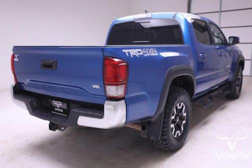 2017 Toyota Tacoma Base