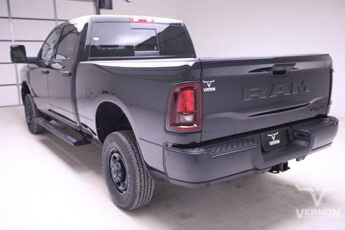 2025 RAM 2500 Tradesman Crew Cab 4x4 6'4' Box