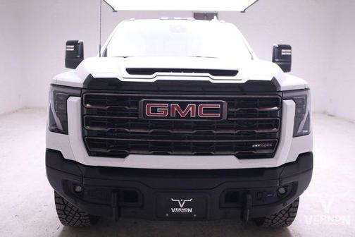 2025 GMC Sierra 2500 AT4