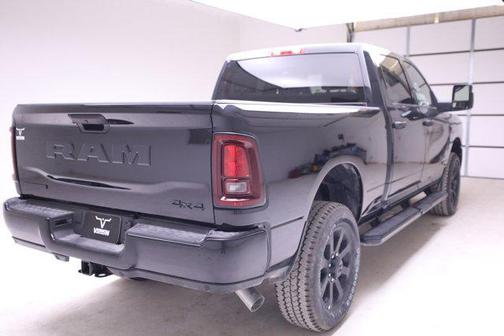2025 RAM 2500 Big Horn Crew Cab 4x4 6'4' Box