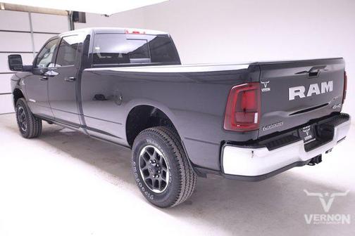 2025 RAM 3500 Laramie Crew Cab 4x4 8' Box