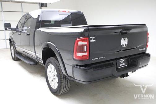 Diamond Black Crystal Pearlcoat 2023 RAM 2500 Limited Mega Cab 4x4 6'4' Box