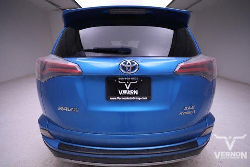 2018 Toyota RAV4 Hybrid XLE