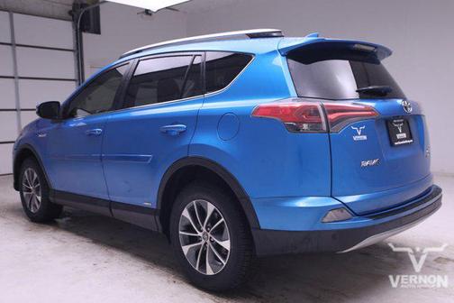 2018 Toyota RAV4 Hybrid XLE