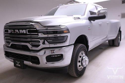 Silver Zynith 2026 RAM 3500 Laramie Crew Cab 4x4 8' Box