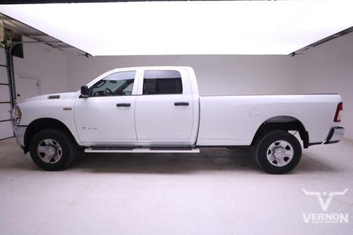 2022 RAM 2500 Tradesman Crew Cab 4x4 8' Box