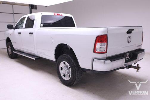 2022 RAM 2500 Tradesman Crew Cab 4x4 8' Box