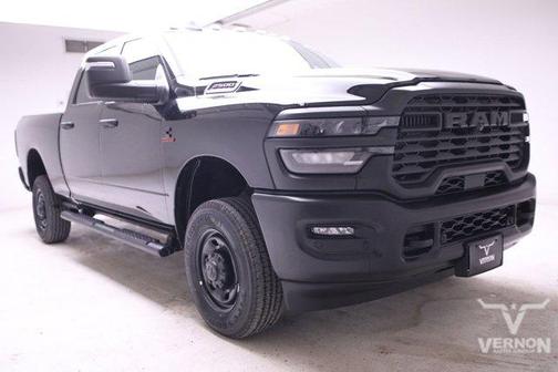 2025 RAM 2500 Tradesman Crew Cab 4x4 6'4' Box
