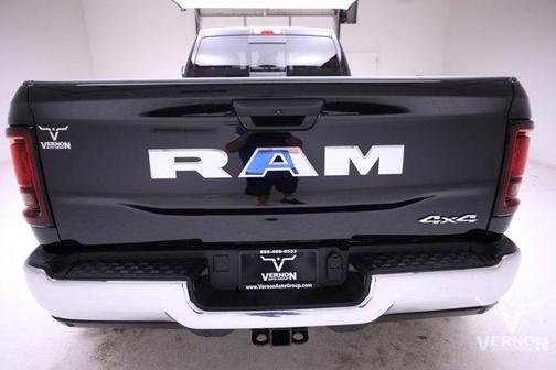 2026 RAM 3500 Tradesman Crew Cab 4x4 8' Box