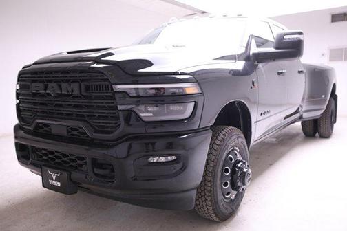 2025 RAM 3500 Laramie Crew Cab 4x4 8' Box