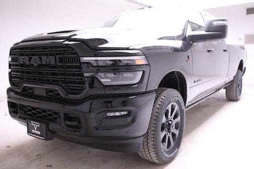 2026 RAM 2500 Laramie Crew Cab 4x4 8' Box