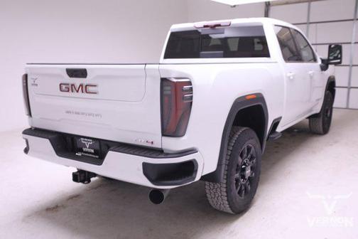 2026 GMC Sierra 2500 AT4