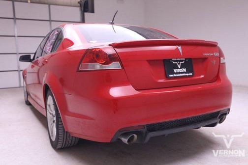 2009 Pontiac G8 4dr Sdn