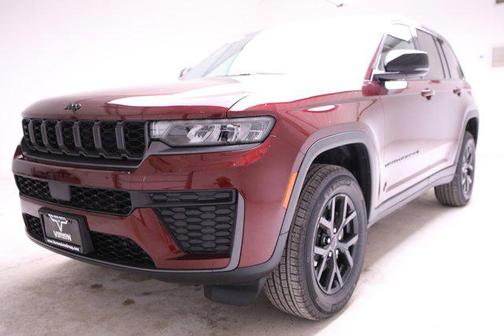 2026 Jeep Grand Cherokee Altitude